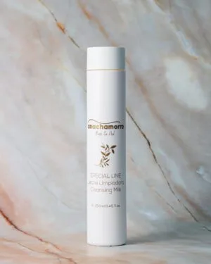 Ana Chamorro Cleansing Milk 250 ml