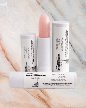 PROTECTOR LABIAL VINOTERAPIA (SOLO EN PUNTOS DE VENTA AVA SALUD 8€)